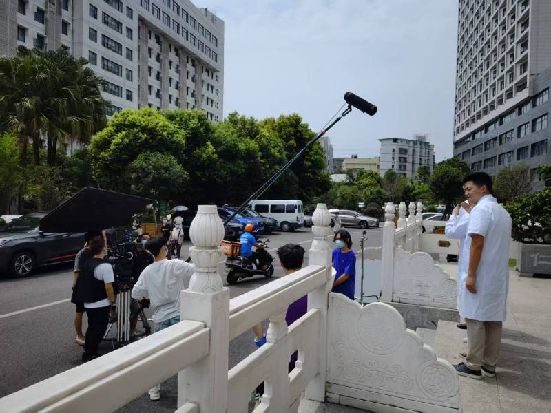 龙陵县广告片拍摄公司低成本实现高规格制作的诀窍
